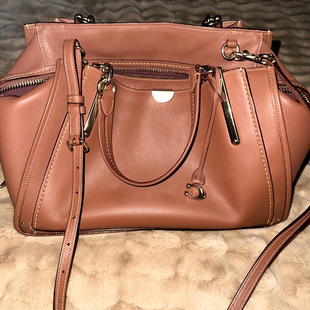 Coach Dreamer Saddle color hand bag